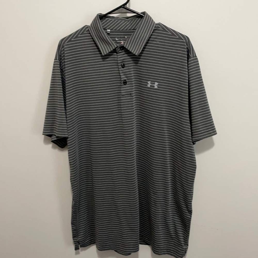 Under Armour charcoal and gray pinstripe polo!! 🖤🤍Used but in great condition!
